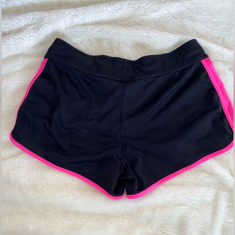 Shorts - Picture 2 of 2